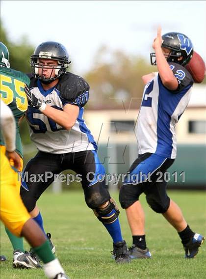 Thumbnail 2 in Hope Centre vs. Windward photogallery.