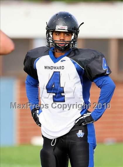 Thumbnail 2 in Hope Centre vs. Windward photogallery.