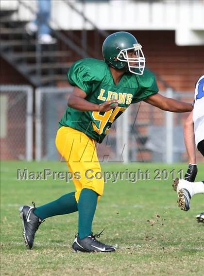 Thumbnail 3 in Hope Centre vs. Windward photogallery.