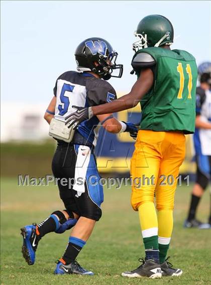 Thumbnail 3 in Hope Centre vs. Windward photogallery.