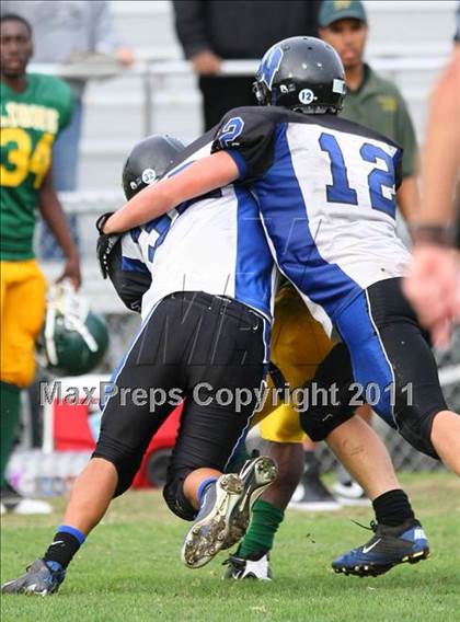 Thumbnail 1 in Hope Centre vs. Windward photogallery.