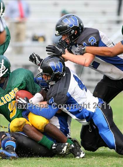 Thumbnail 3 in Hope Centre vs. Windward photogallery.