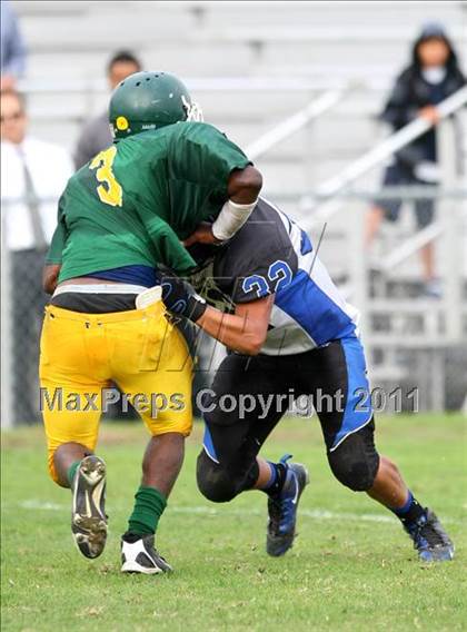 Thumbnail 3 in Hope Centre vs. Windward photogallery.