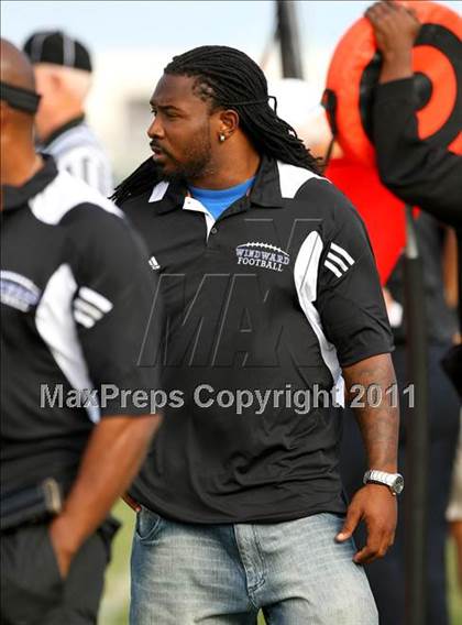 Thumbnail 3 in Hope Centre vs. Windward photogallery.