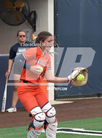 Thumbnail 3 in Bridgeland vs Tomball (UIL Softball 6A Region 2 Bi District) photogallery.