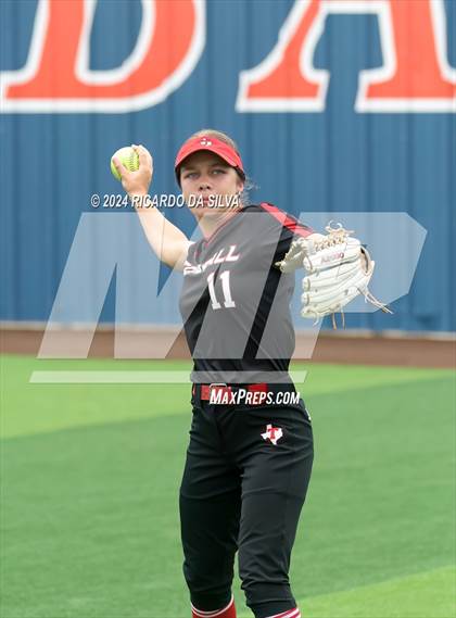 Thumbnail 2 in Bridgeland vs Tomball (UIL Softball 6A Region 2 Bi District) photogallery.
