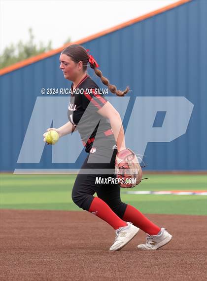 Thumbnail 3 in Bridgeland vs Tomball (UIL Softball 6A Region 2 Bi District) photogallery.
