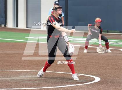 Thumbnail 2 in Bridgeland vs Tomball (UIL Softball 6A Region 2 Bi District) photogallery.
