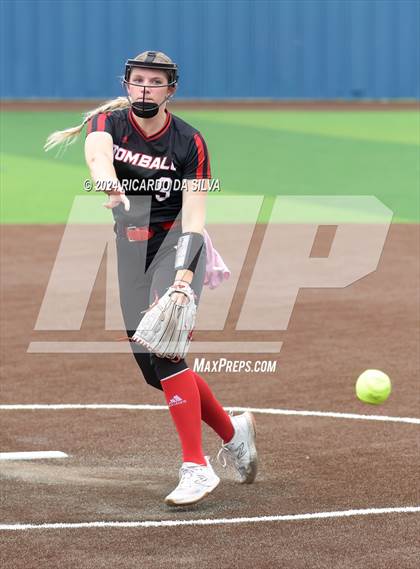 Thumbnail 2 in Bridgeland vs Tomball (UIL Softball 6A Region 2 Bi District) photogallery.
