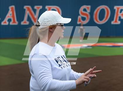 Thumbnail 1 in Bridgeland vs Tomball (UIL Softball 6A Region 2 Bi District) photogallery.