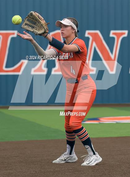 Thumbnail 2 in Bridgeland vs Tomball (UIL Softball 6A Region 2 Bi District) photogallery.