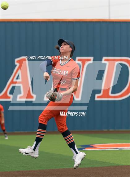 Thumbnail 2 in Bridgeland vs Tomball (UIL Softball 6A Region 2 Bi District) photogallery.