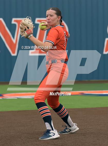 Thumbnail 3 in Bridgeland vs Tomball (UIL Softball 6A Region 2 Bi District) photogallery.