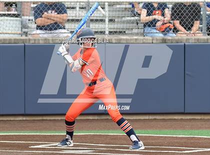 Thumbnail 2 in Bridgeland vs Tomball (UIL Softball 6A Region 2 Bi District) photogallery.