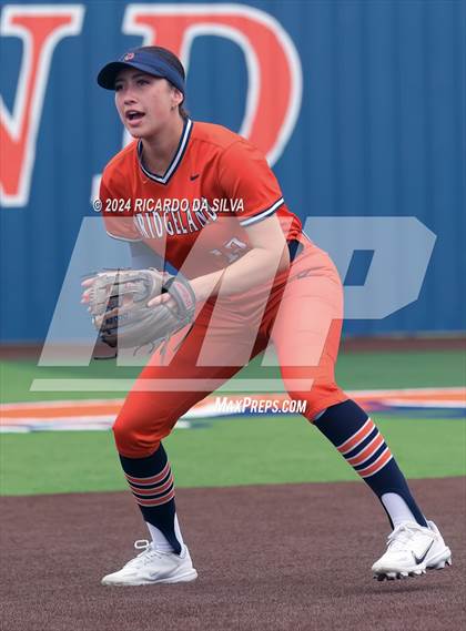 Thumbnail 2 in Bridgeland vs Tomball (UIL Softball 6A Region 2 Bi District) photogallery.