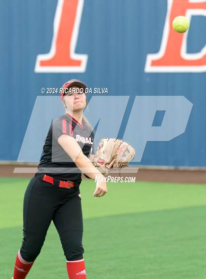 Thumbnail 3 in Bridgeland vs Tomball (UIL Softball 6A Region 2 Bi District) photogallery.