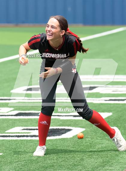 Thumbnail 2 in Bridgeland vs Tomball (UIL Softball 6A Region 2 Bi District) photogallery.