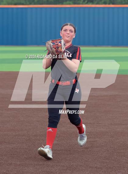 Thumbnail 2 in Bridgeland vs Tomball (UIL Softball 6A Region 2 Bi District) photogallery.