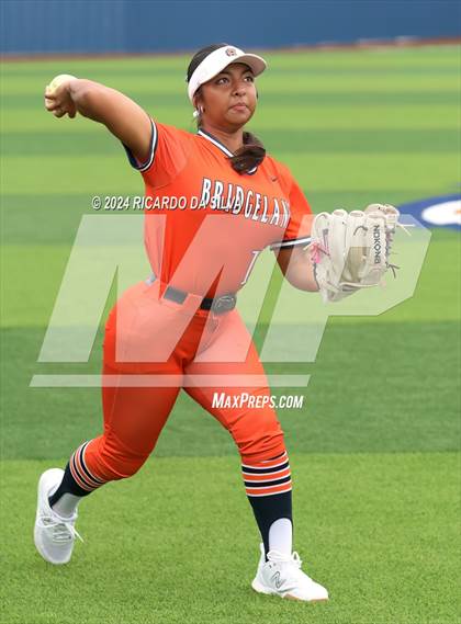 Thumbnail 1 in Bridgeland vs Tomball (UIL Softball 6A Region 2 Bi District) photogallery.