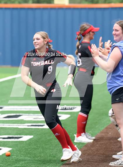 Thumbnail 3 in Bridgeland vs Tomball (UIL Softball 6A Region 2 Bi District) photogallery.