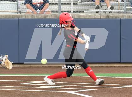 Thumbnail 2 in Bridgeland vs Tomball (UIL Softball 6A Region 2 Bi District) photogallery.