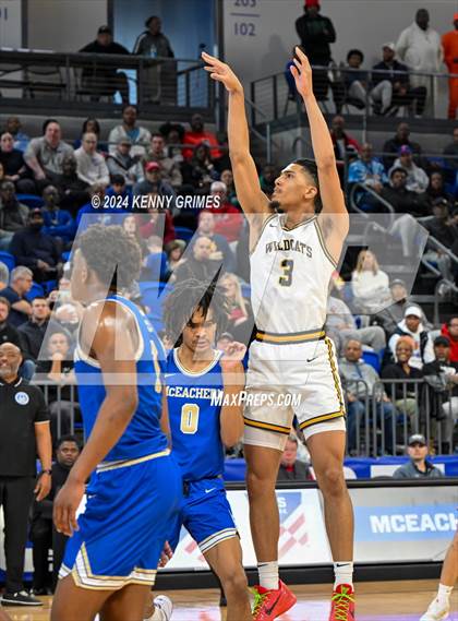 Thumbnail 1 in McEachern vs. Wheeler (GHSA 7A Semifinal) photogallery.