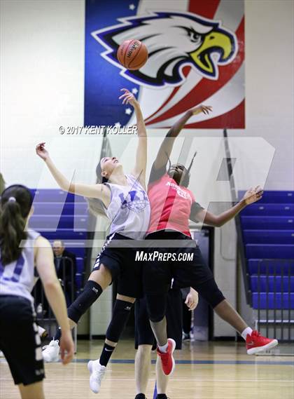 Thumbnail 3 in Anchor Bay @ Utica Eisenhower photogallery.