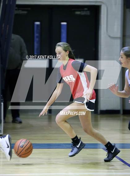 Thumbnail 1 in Anchor Bay @ Utica Eisenhower photogallery.