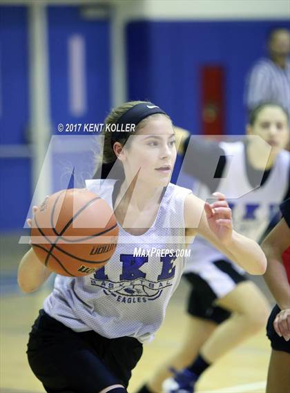 Thumbnail 3 in Anchor Bay @ Utica Eisenhower photogallery.