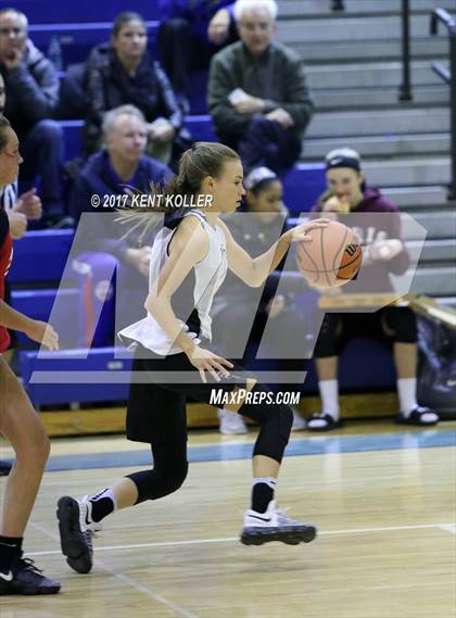 Thumbnail 3 in Anchor Bay @ Utica Eisenhower photogallery.