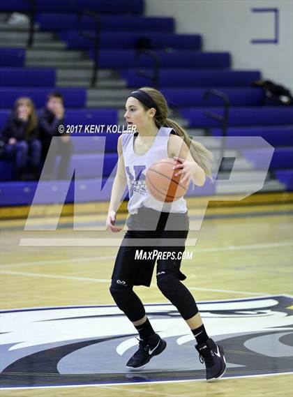 Thumbnail 2 in Anchor Bay @ Utica Eisenhower photogallery.