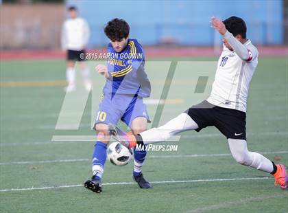 Thumbnail 3 in Santa Rosa vs Foothill (Winter Soccer Classic) photogallery.