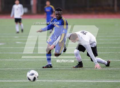 Thumbnail 3 in Santa Rosa vs Foothill (Winter Soccer Classic) photogallery.