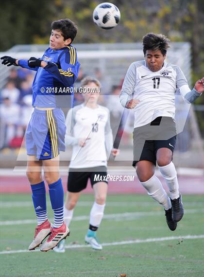 Thumbnail 1 in Santa Rosa vs Foothill (Winter Soccer Classic) photogallery.