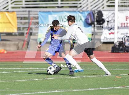 Thumbnail 3 in Santa Rosa vs Foothill (Winter Soccer Classic) photogallery.