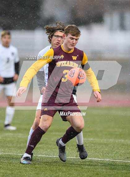 Thumbnail 1 in Windsor vs. Mesa Ridge (CHSAA 4A Playoffs Rd 1) photogallery.