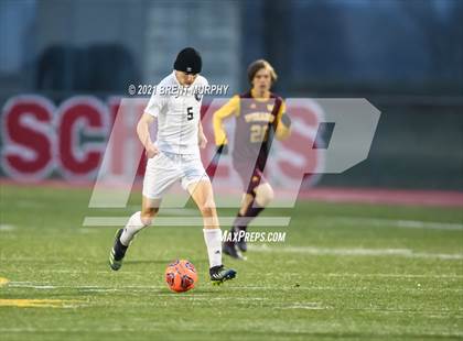 Thumbnail 2 in Windsor vs. Mesa Ridge (CHSAA 4A Playoffs Rd 1) photogallery.