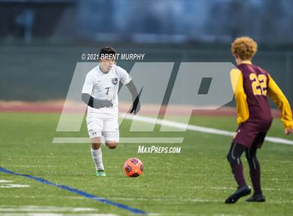 Thumbnail 1 in Windsor vs. Mesa Ridge (CHSAA 4A Playoffs Rd 1) photogallery.