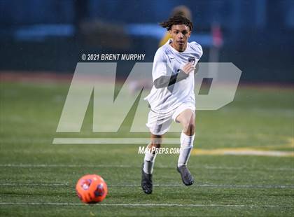 Thumbnail 1 in Windsor vs. Mesa Ridge (CHSAA 4A Playoffs Rd 1) photogallery.