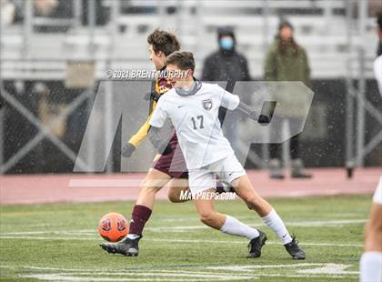 Thumbnail 2 in Windsor vs. Mesa Ridge (CHSAA 4A Playoffs Rd 1) photogallery.