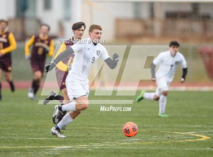 Thumbnail 3 in Windsor vs. Mesa Ridge (CHSAA 4A Playoffs Rd 1) photogallery.