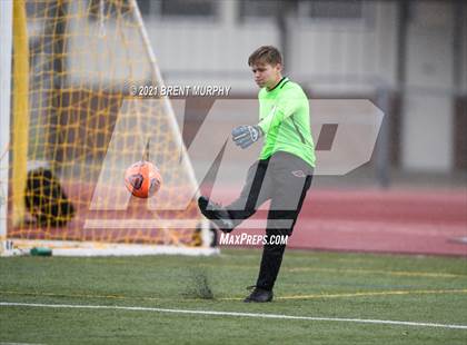 Thumbnail 3 in Windsor vs. Mesa Ridge (CHSAA 4A Playoffs Rd 1) photogallery.