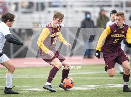 Thumbnail 2 in Windsor vs. Mesa Ridge (CHSAA 4A Playoffs Rd 1) photogallery.