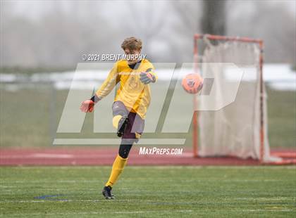 Thumbnail 3 in Windsor vs. Mesa Ridge (CHSAA 4A Playoffs Rd 1) photogallery.