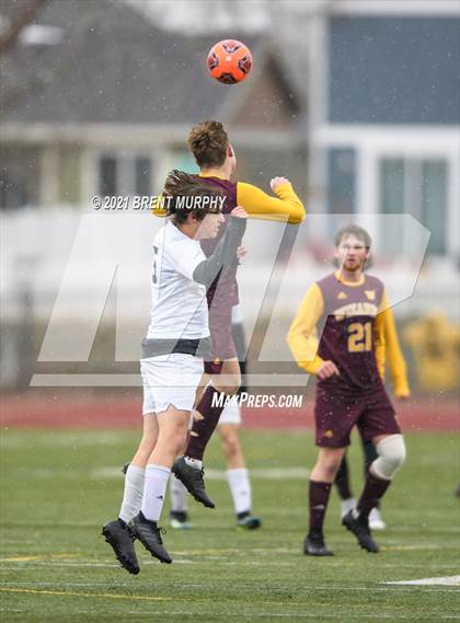 Thumbnail 1 in Windsor vs. Mesa Ridge (CHSAA 4A Playoffs Rd 1) photogallery.