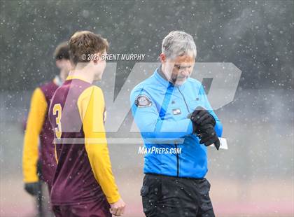 Thumbnail 2 in Windsor vs. Mesa Ridge (CHSAA 4A Playoffs Rd 1) photogallery.