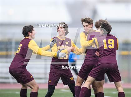 Thumbnail 1 in Windsor vs. Mesa Ridge (CHSAA 4A Playoffs Rd 1) photogallery.