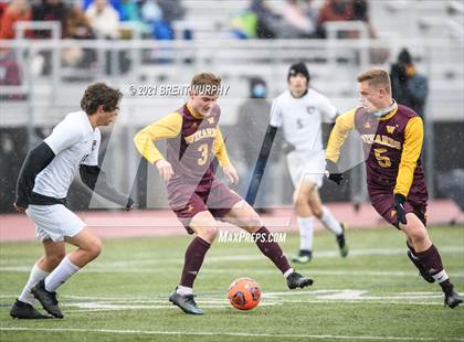 Thumbnail 3 in Windsor vs. Mesa Ridge (CHSAA 4A Playoffs Rd 1) photogallery.