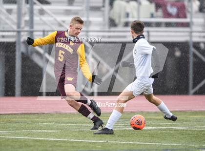 Thumbnail 1 in Windsor vs. Mesa Ridge (CHSAA 4A Playoffs Rd 1) photogallery.