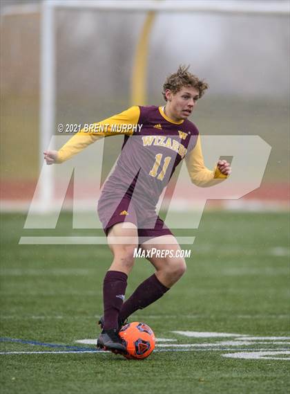 Thumbnail 2 in Windsor vs. Mesa Ridge (CHSAA 4A Playoffs Rd 1) photogallery.